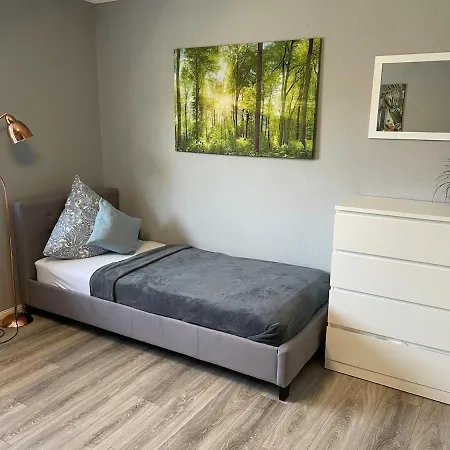4 Bedroom Large Near Messe * カールスルーエ